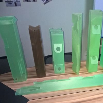 Корфлют Tree Guard подходит для садоводов ландшафтов и питомников деревьев, ищущих прочные трубы защиты саженцев