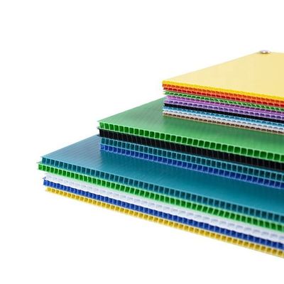 пробелы знака листов 4x8 Coroplast 4mm белые Corflute для рекламы