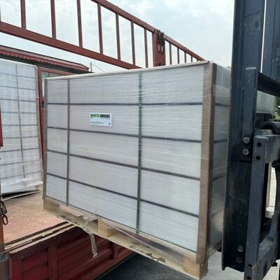 Кирпичи высокой плотности для резки с водяным струем для абразивных машин с водяным струем, долговечные кирпичи для резервуаров с водяным струем, износостойкие кирпичи для защиты стола резки с водяным струем и поглощения абразивных ударов